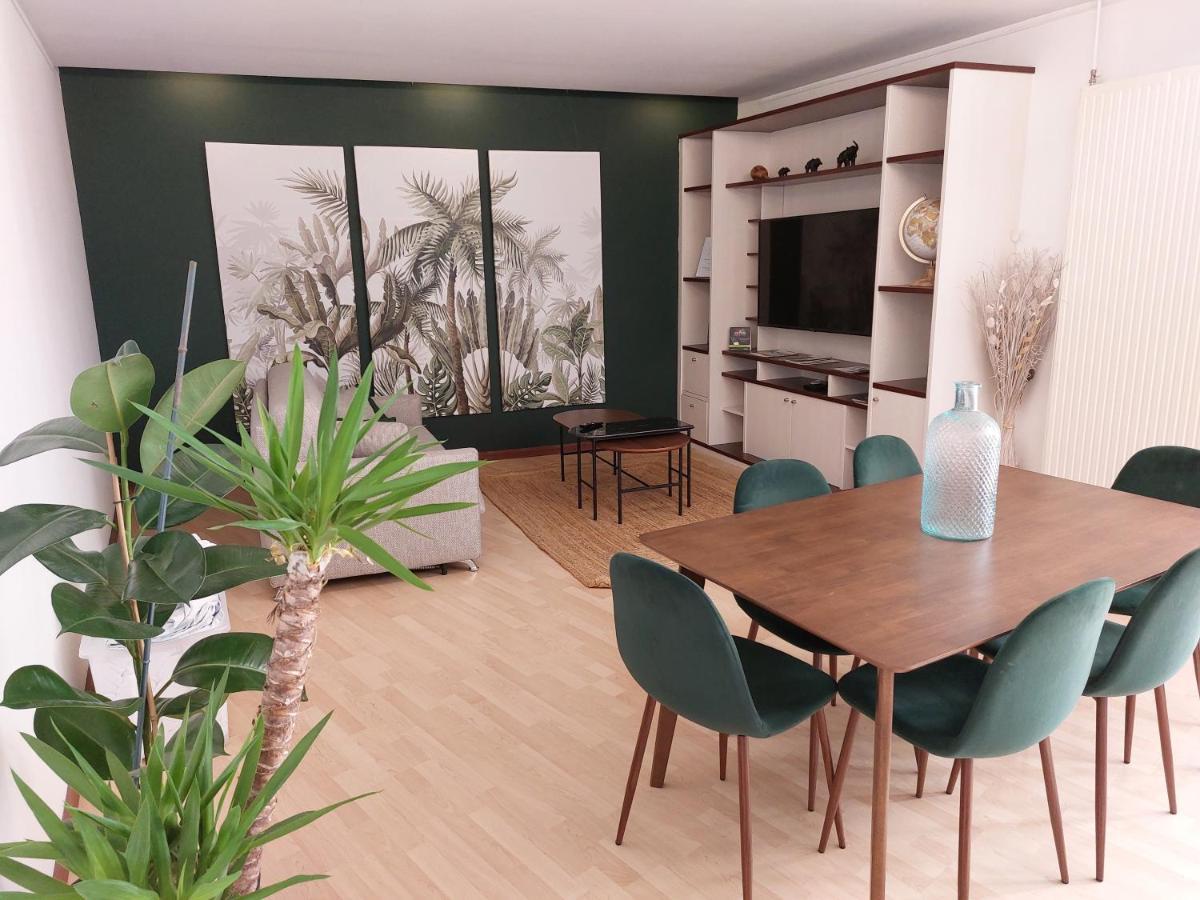Le Peyrot*** Coeur De Ville 55M² Avec Patio Rodez Ngoại thất bức ảnh